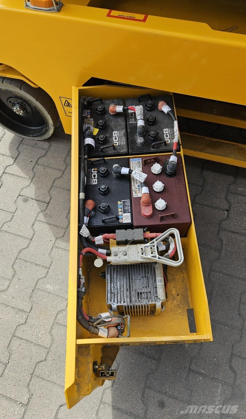 JCB S2646E Ανυψωτήρες ψαλιδωτής άρθρωσης