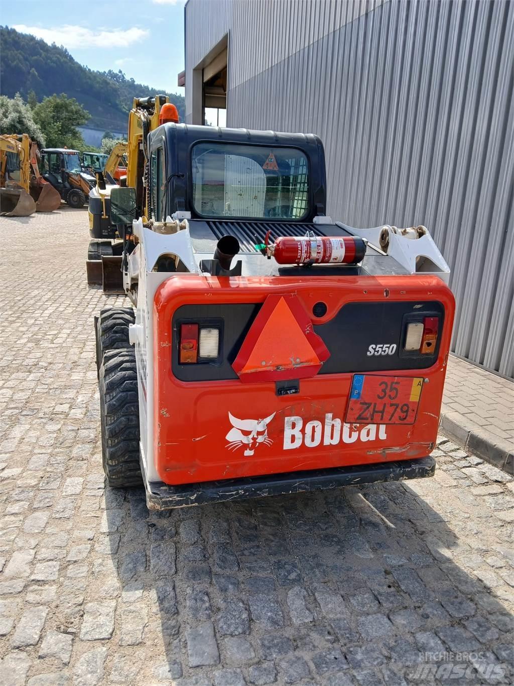 Bobcat S550 Φορτωτές με λάστιχα (Τροχοφόροι)