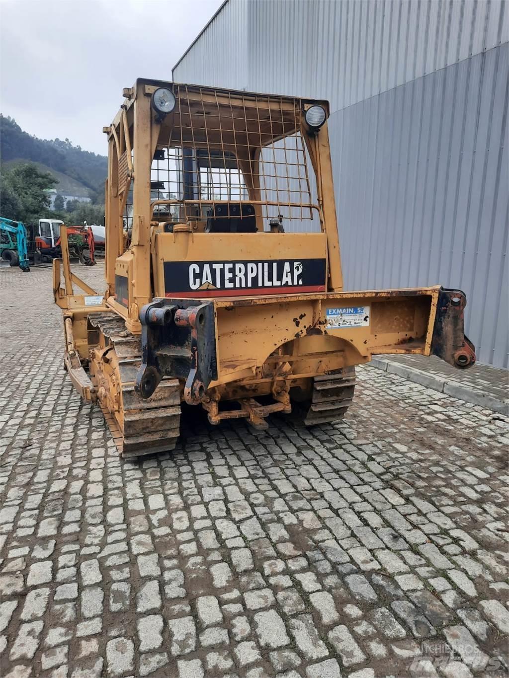 CAT D4E Μπουλντόζες τοποθέτησης σωλήνων