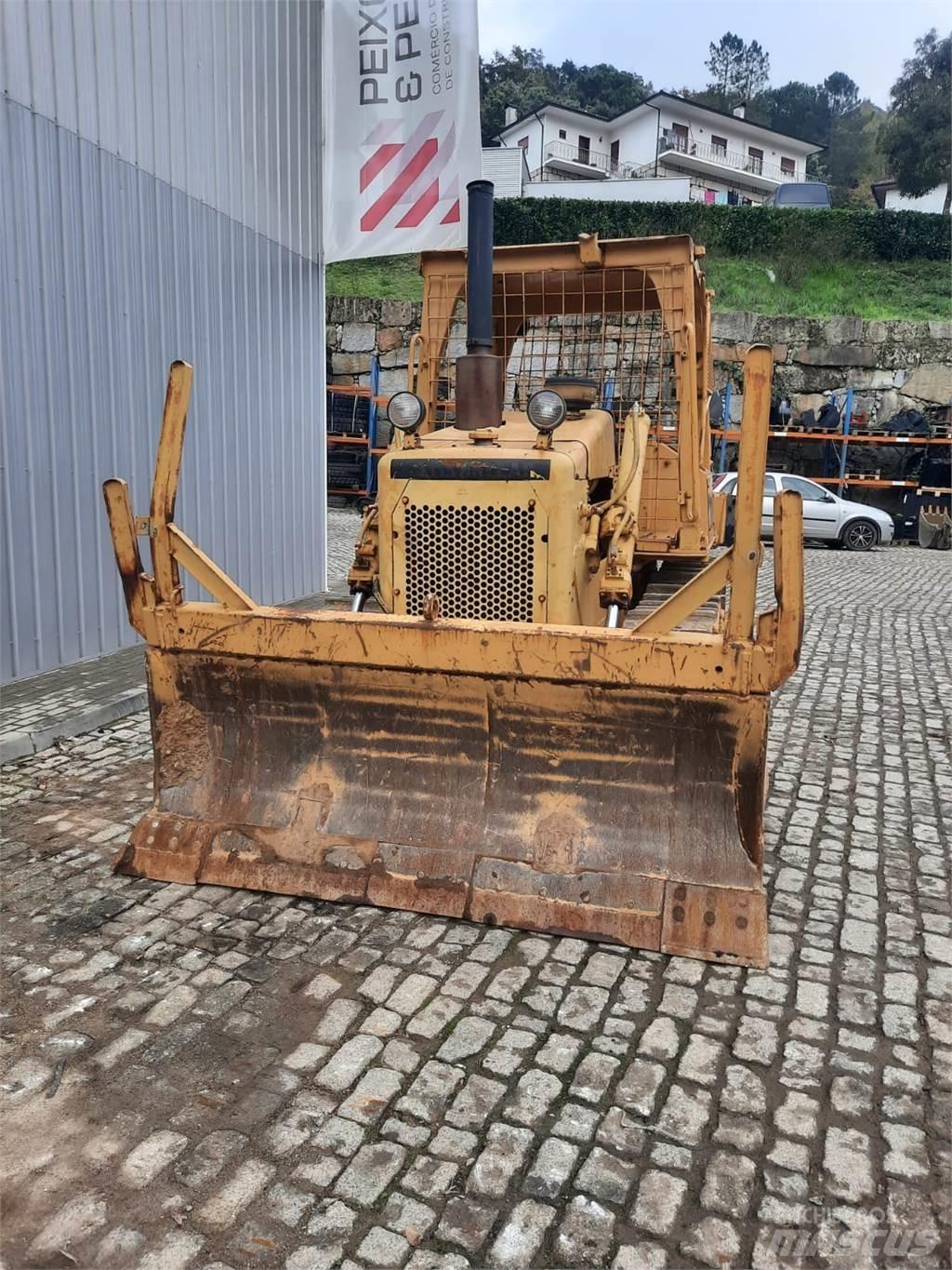 CAT D4E Μπουλντόζες τοποθέτησης σωλήνων