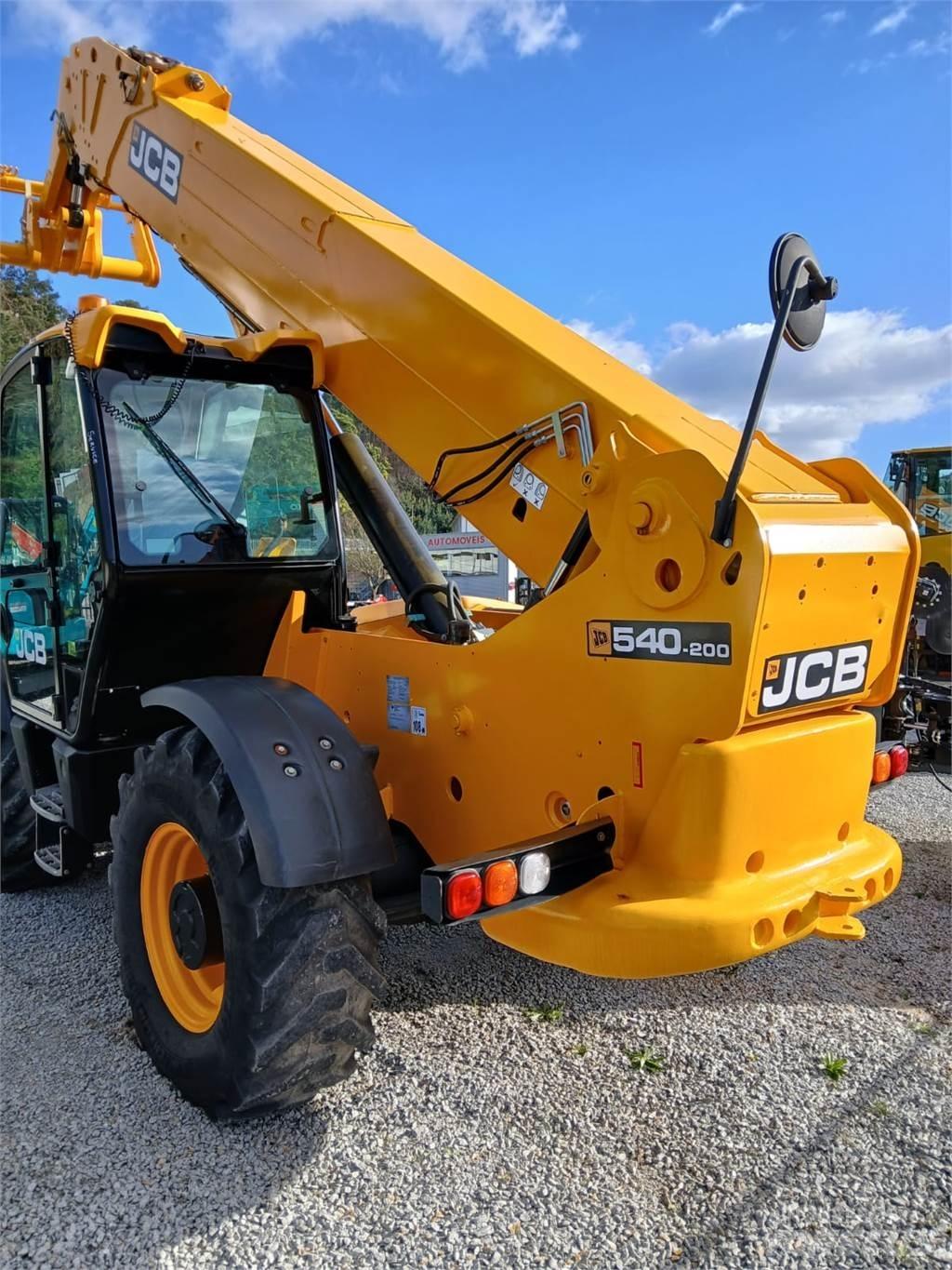 JCB 540-200 Ανυψωτικά στενών δρόμων