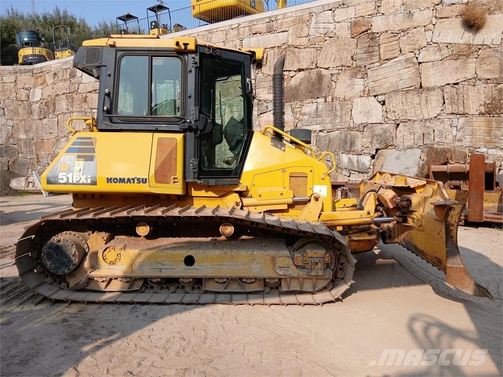 Komatsu D51PXI-22 Μπουλντόζες τοποθέτησης σωλήνων