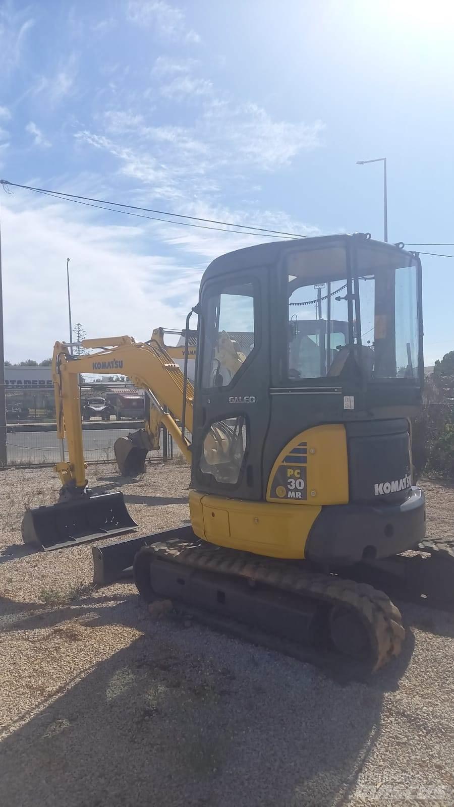 Komatsu PC30MR-2 Εκσκαφάκι (διαβολάκι) < 7t