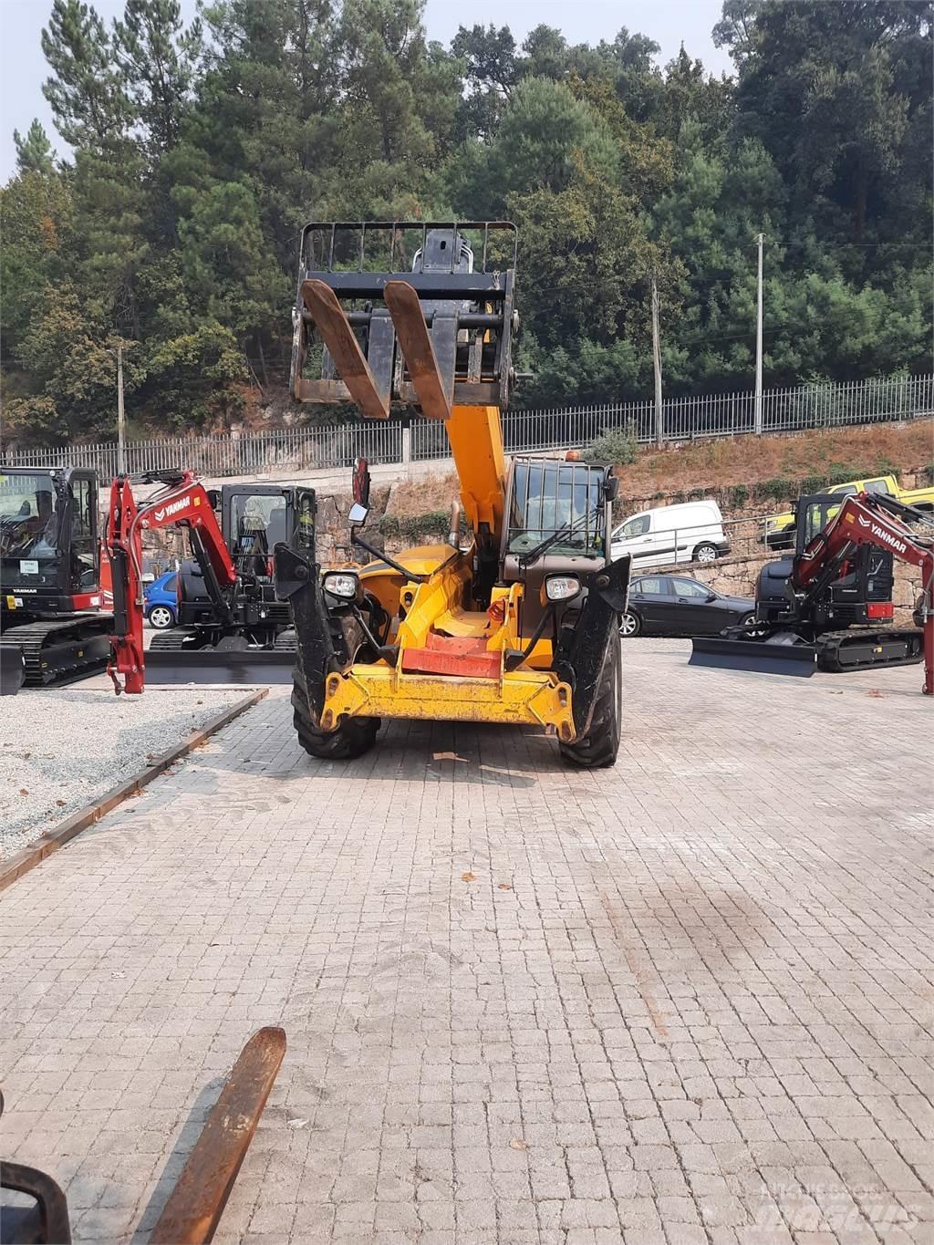 Manitou MT1440 Ανυψωτικά στενών δρόμων