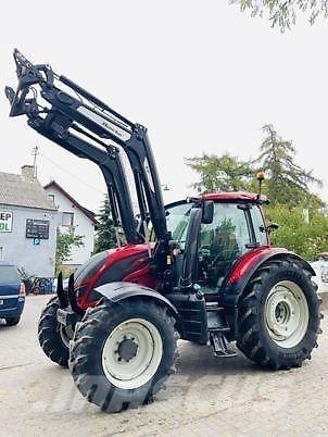 Valtra N104 Τρακτέρ