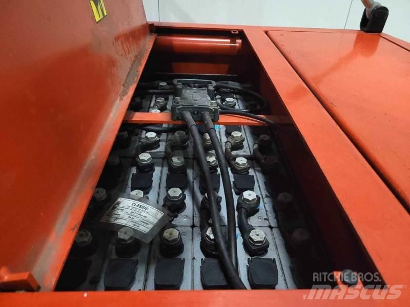 BT OP1000HSE Περονοφόρο ανυψωτικό συλλογής παραγγελιών μεσαίου ύψους