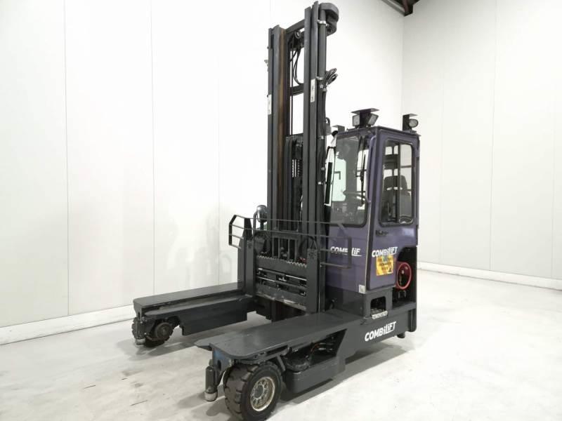 Combilift C4000 Ανυψωτικά στενών δρόμων 4 κατευθύνσεων