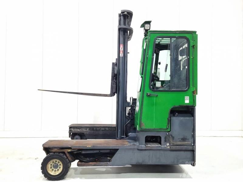 Combilift C4800 Γερανοί πλευρικής φόρτωσης εμπορευματοκιβωτίων