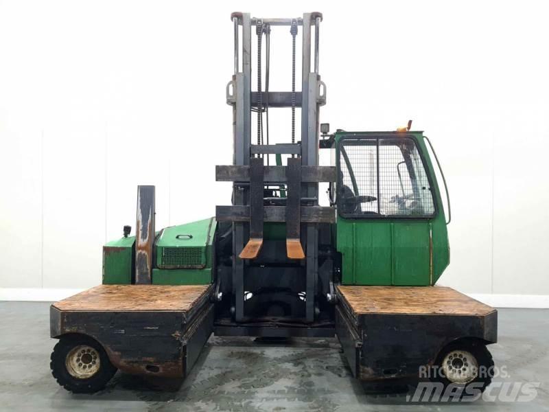 Combilift C5000SL Ανυψωτικά στενών δρόμων 4 κατευθύνσεων