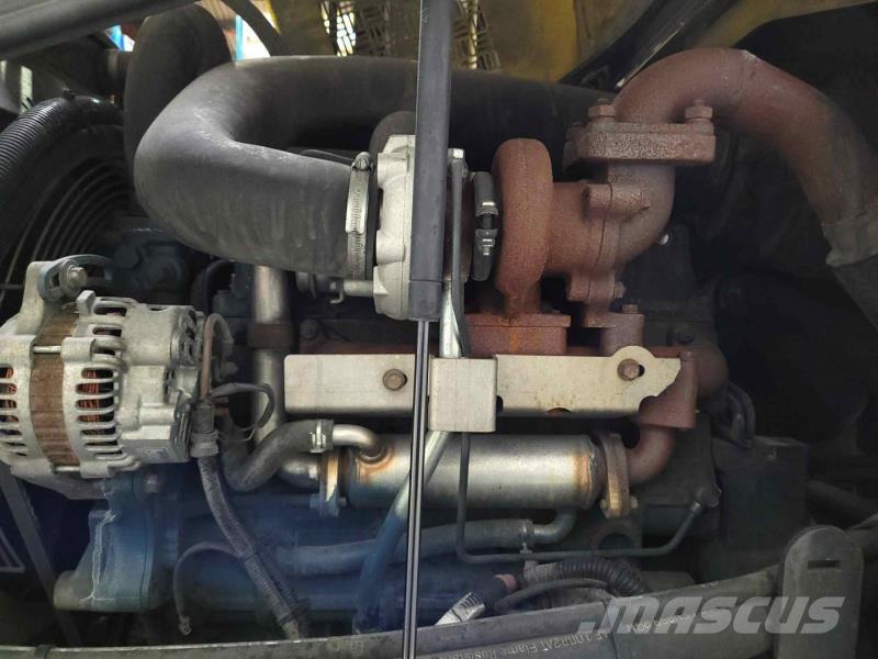 Combilift C7000 Ανυψωτικά στενών δρόμων 4 κατευθύνσεων