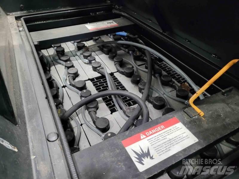 Crown TSP6000-1.25 Ανυψωτήρας στενών διαδρόμων