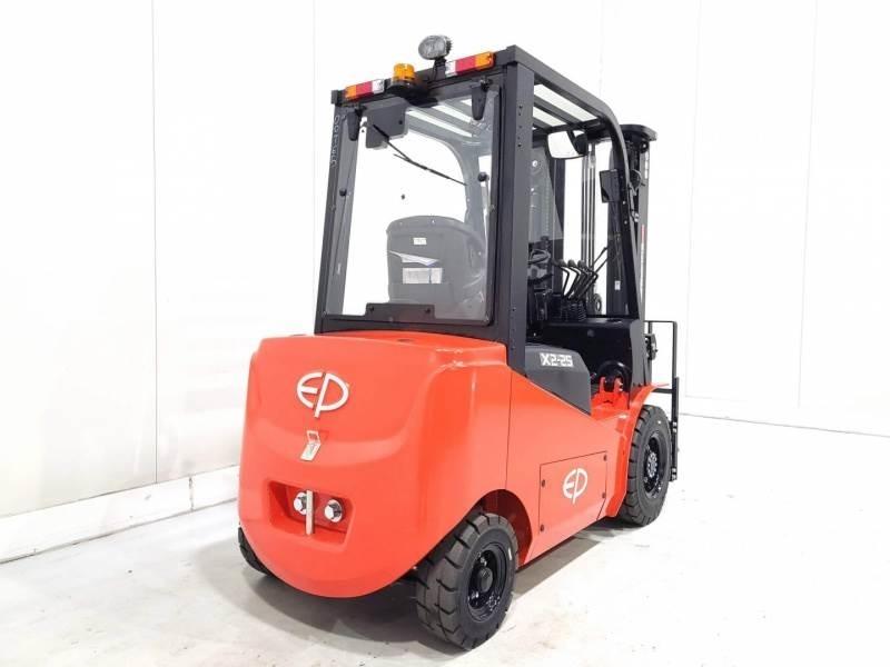 EP EFL252X2 150 HC Ηλεκτρικά περονοφόρα ανυψωτικά κλαρκ