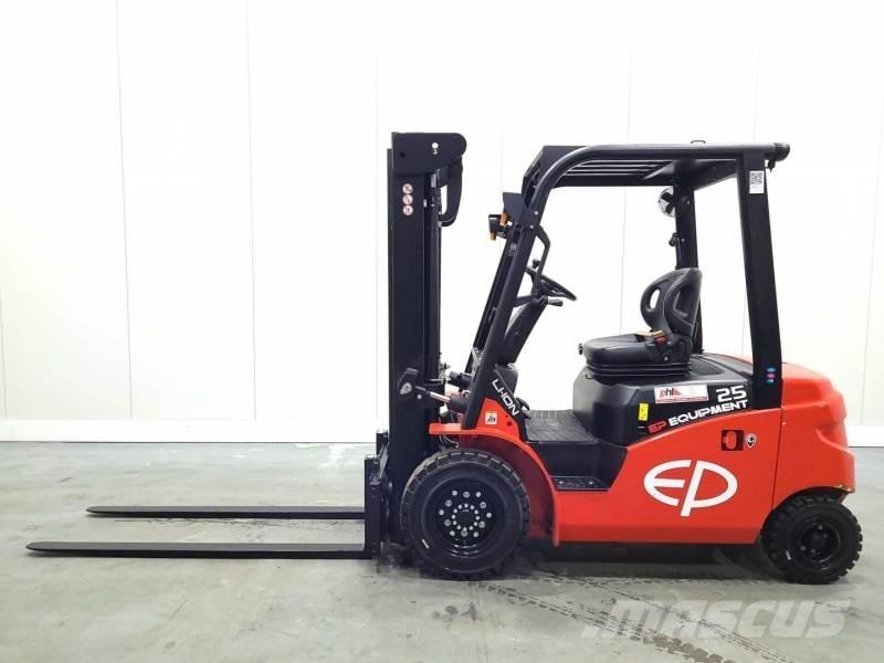 EP EFL253B 205 NC RENTAL Ηλεκτρικά περονοφόρα ανυψωτικά κλαρκ
