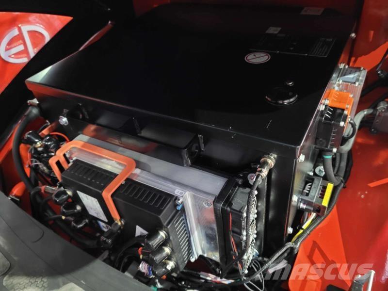 EP EFL253P 460 FC Ηλεκτρικά περονοφόρα ανυψωτικά κλαρκ