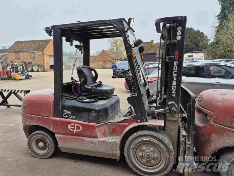 EP EFL352 410 HC Ηλεκτρικά περονοφόρα ανυψωτικά κλαρκ