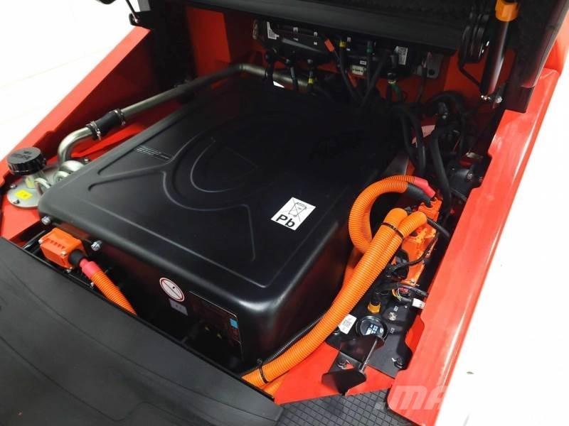 EP EFX5-351 280 NC Ηλεκτρικά περονοφόρα ανυψωτικά κλαρκ