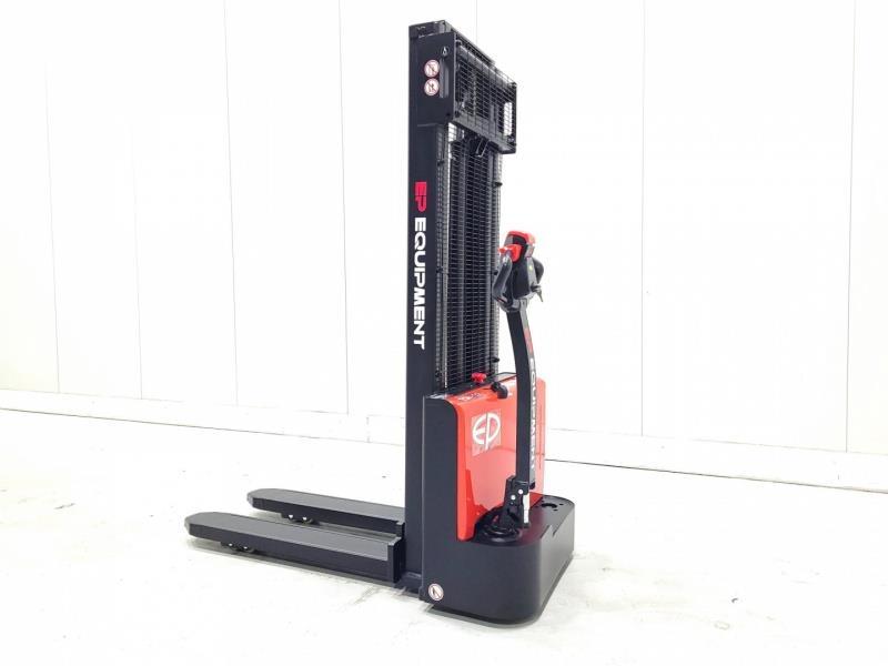 EP ESL122 Χειροκίνητα παλετοφόρα