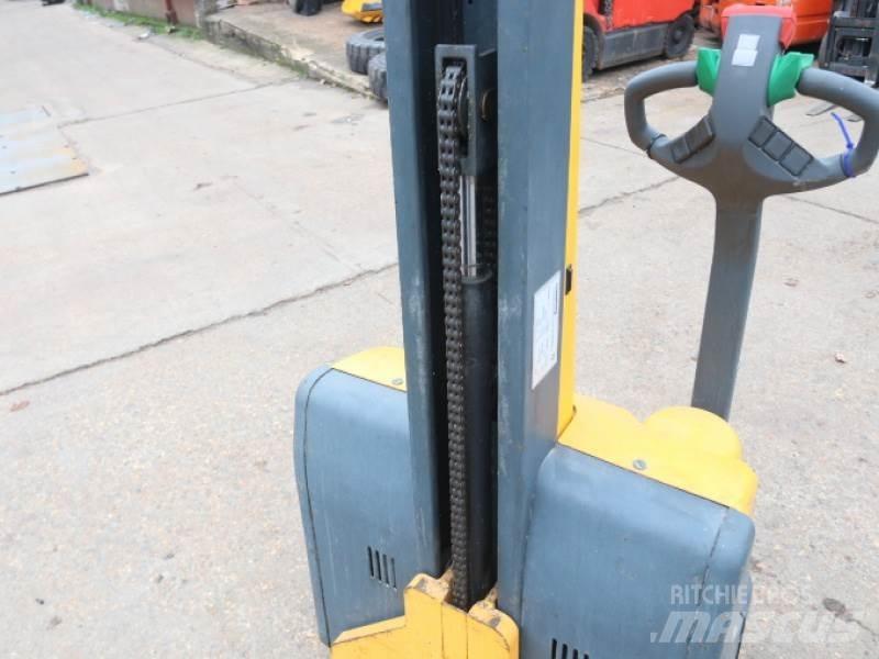Jungheinrich EMC110 Χειροκίνητα παλετοφόρα