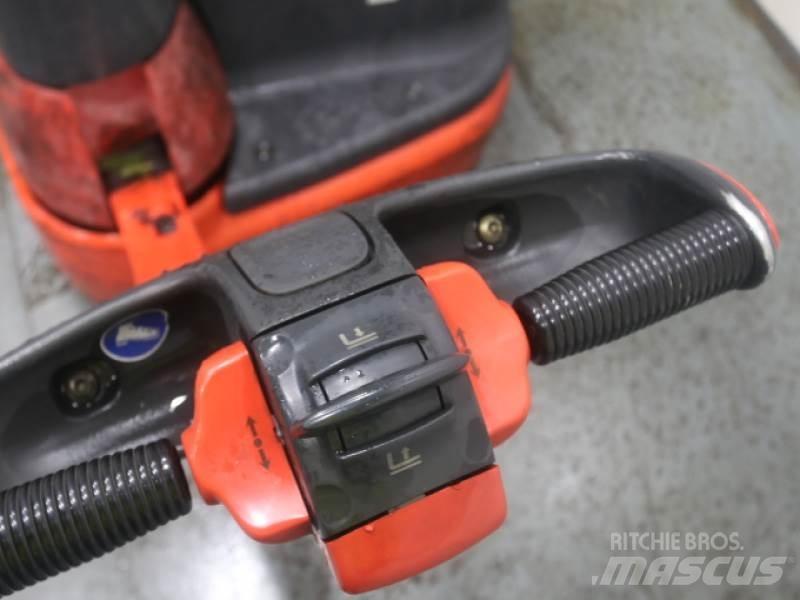 Linde L10 379 Χειροκίνητα παλετοφόρα