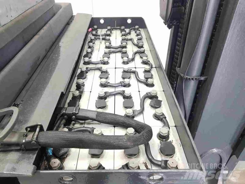 Linde R14HD-01 1120 Ανυψωτικά στενών δρόμων