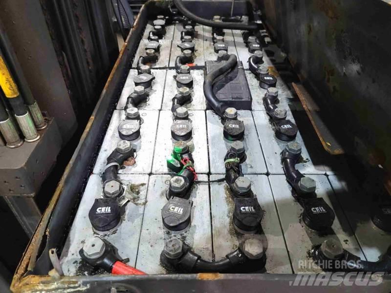 Linde R16N-01 Ανυψωτικά στενών δρόμων
