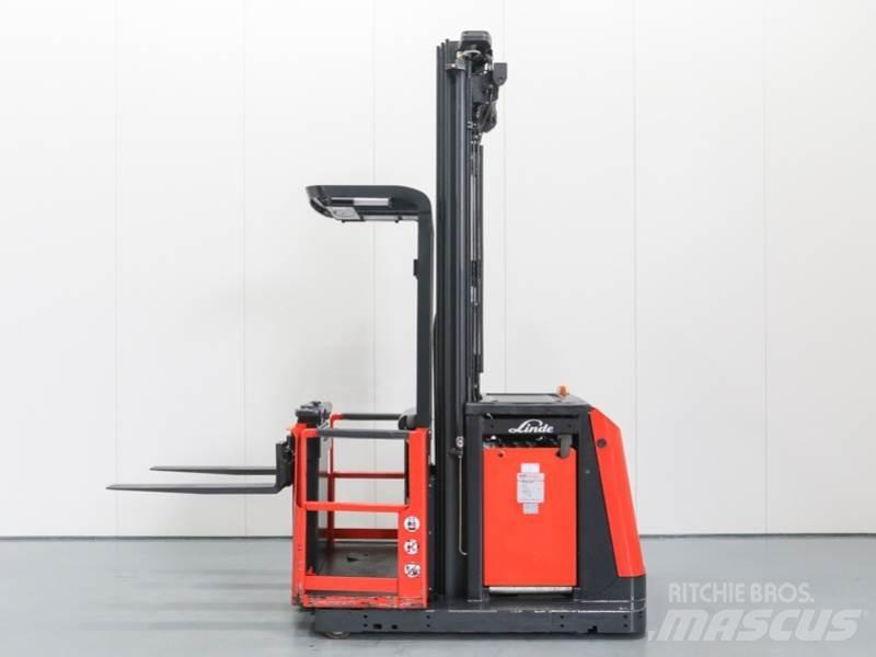 Linde V12 Περονοφόρο ανυψωτικό συλλογής παραγγελιών μεσαίου ύψους