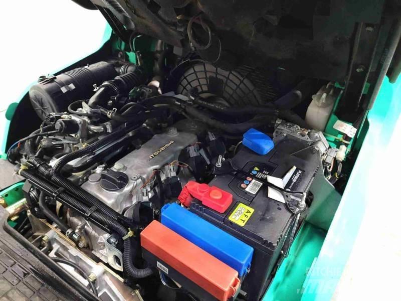 Mitsubishi FG15N Περονοφόρα ανυψωτικά κλαρκ με φυσικό αέριο LPG