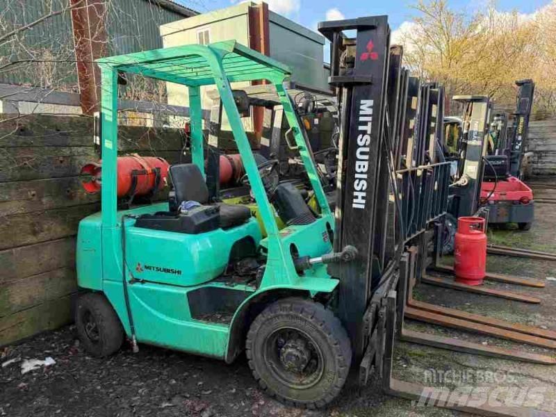 Mitsubishi FG20 Περονοφόρα ανυψωτικά κλαρκ με φυσικό αέριο LPG