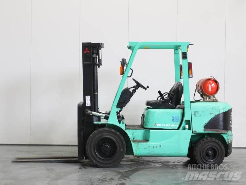 Mitsubishi FG35K Περονοφόρα ανυψωτικά κλαρκ με φυσικό αέριο LPG