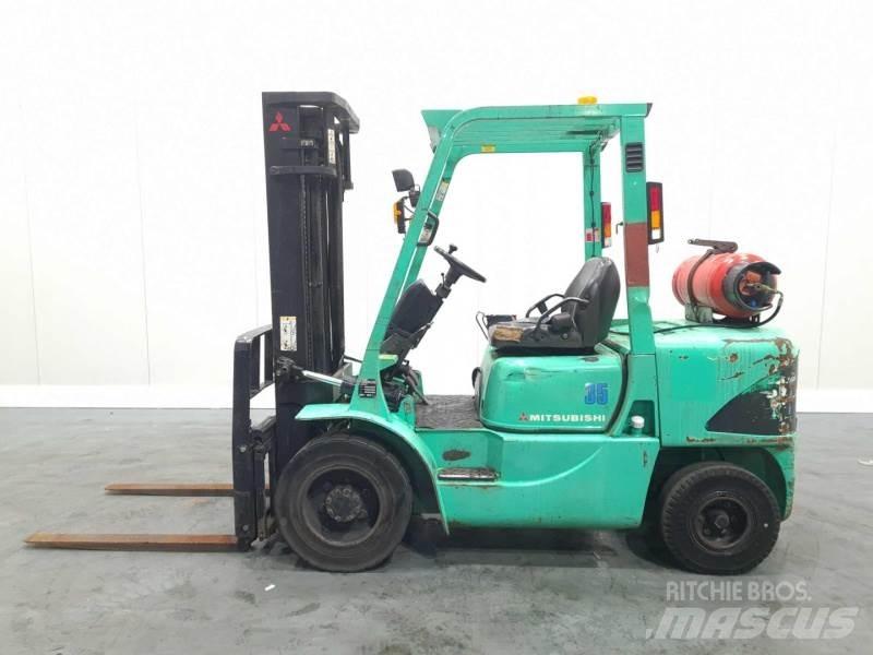 Mitsubishi FG35K Περονοφόρα ανυψωτικά κλαρκ με φυσικό αέριο LPG