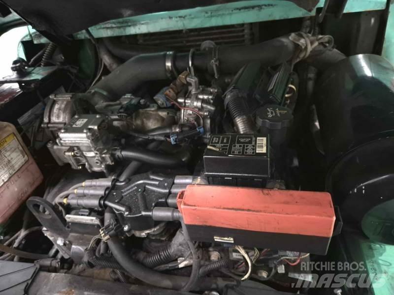 Mitsubishi FGC55K Περονοφόρα ανυψωτικά κλαρκ με φυσικό αέριο LPG
