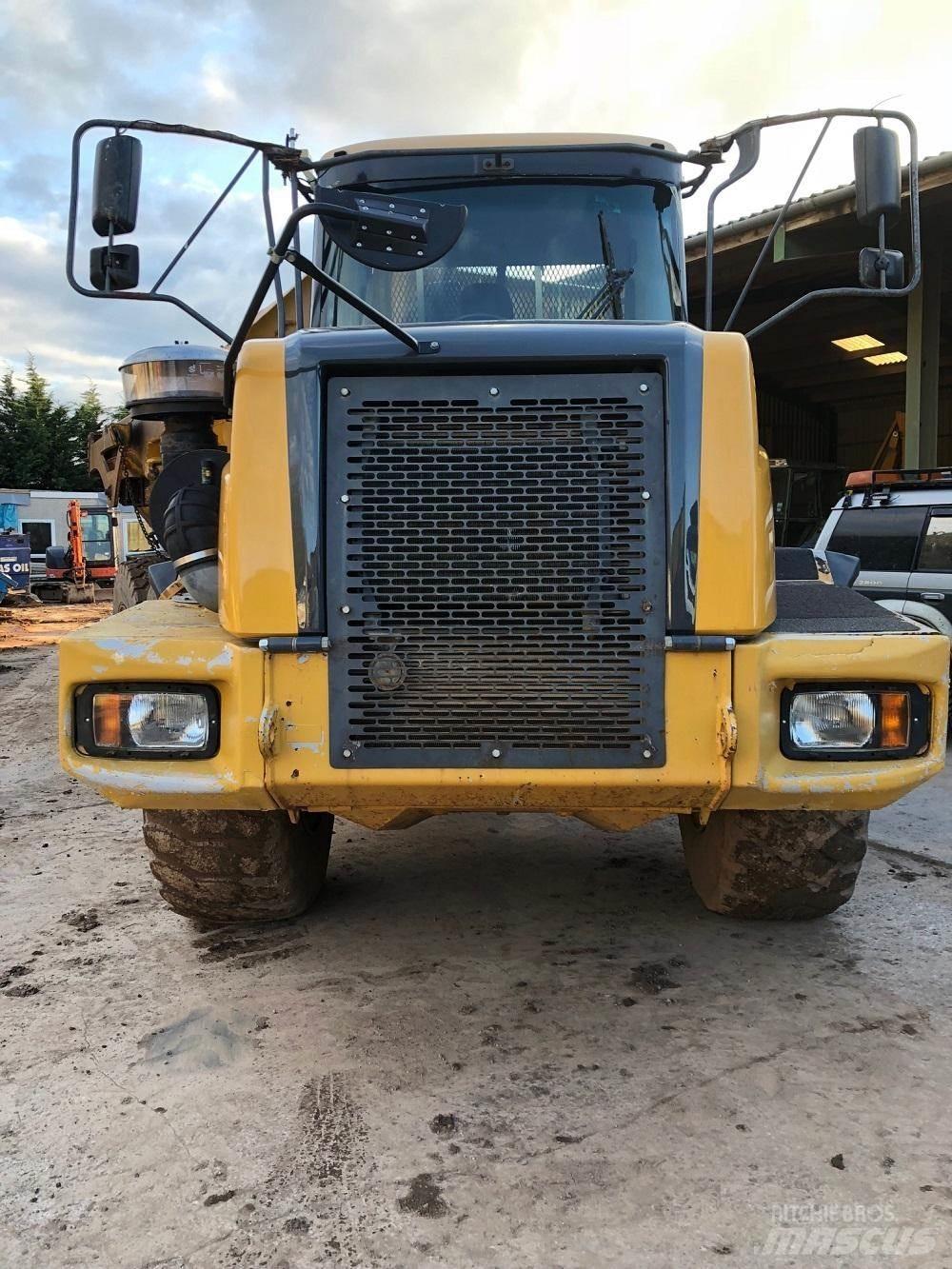 Bell D30D Άκαμπτα Dumper με ανατρεπόμενο κάδο