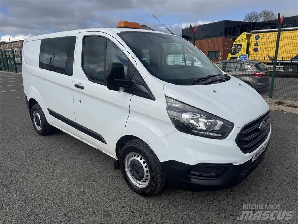Ford  Μίνι λεωφορεία