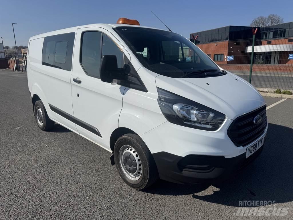 Ford  Μίνι λεωφορεία