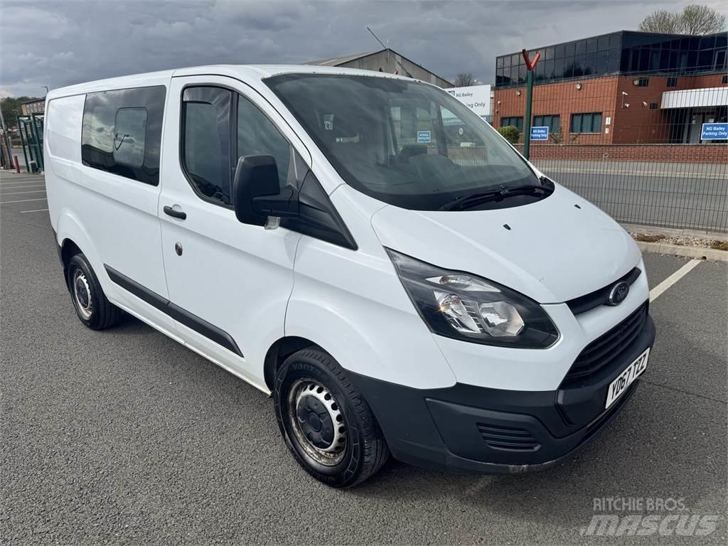 Ford  Μίνι λεωφορεία