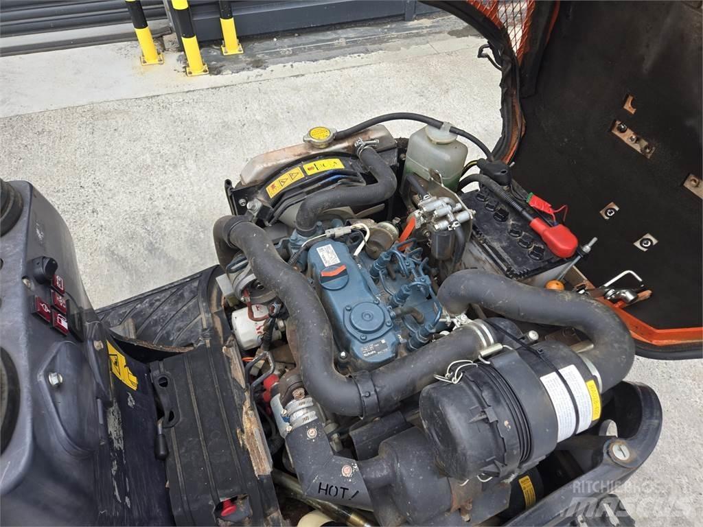 Kubota U10-3 Εκσκαφάκι (διαβολάκι) < 7t