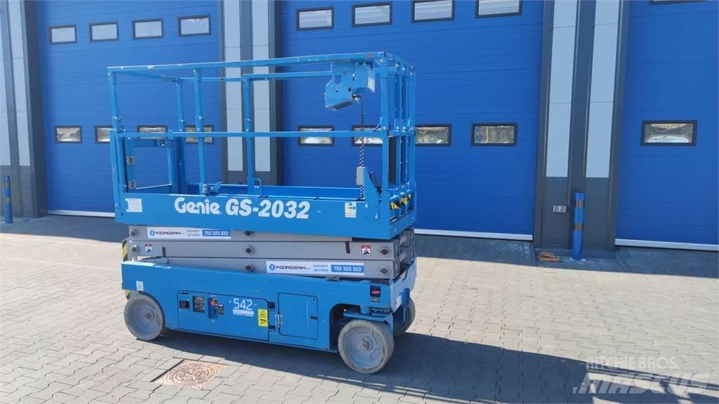 Genie 2032 Ανυψωτήρες ψαλιδωτής άρθρωσης