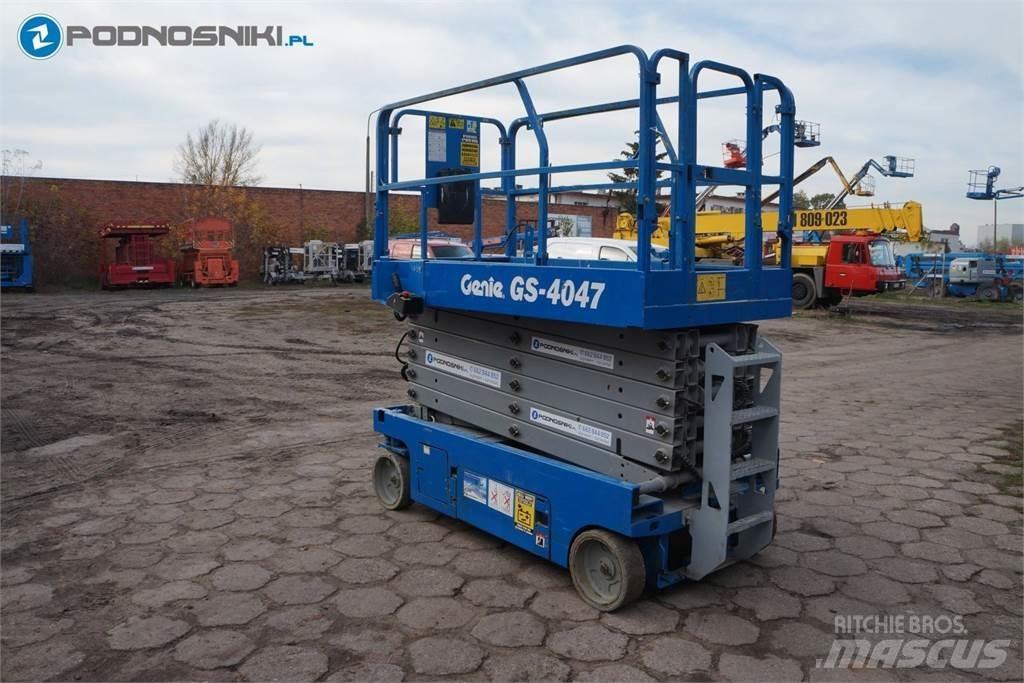 Genie 4047 Ανυψωτήρες ψαλιδωτής άρθρωσης