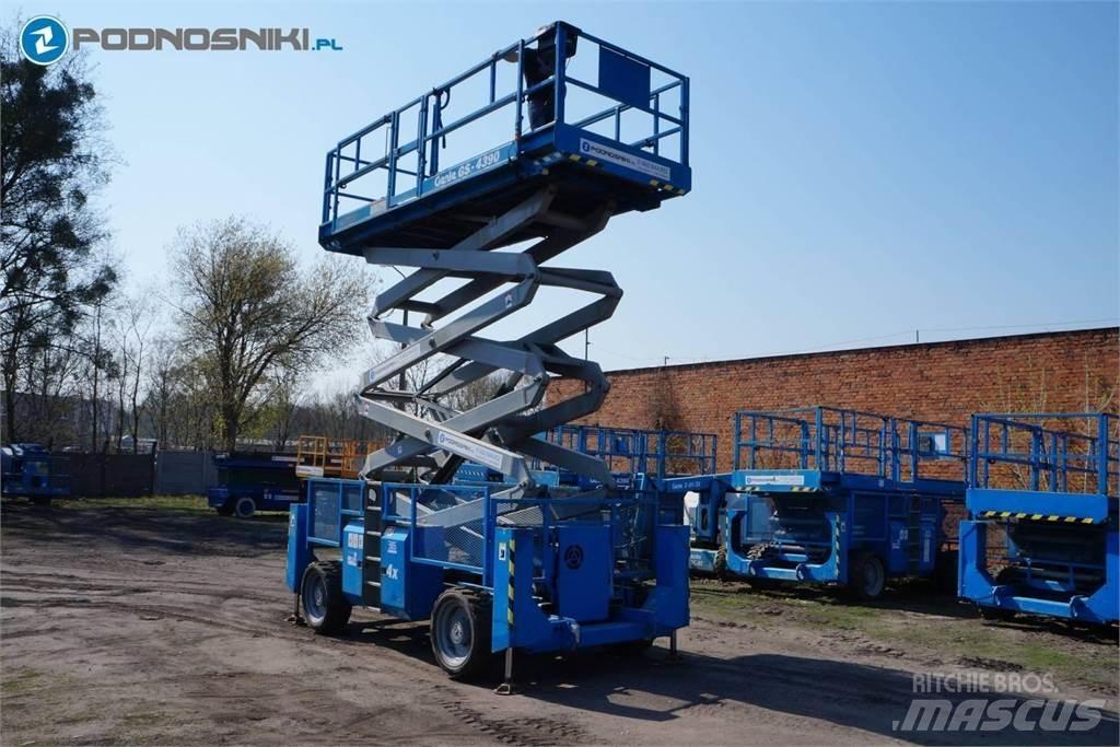 Genie 4390 Ανυψωτήρες ψαλιδωτής άρθρωσης