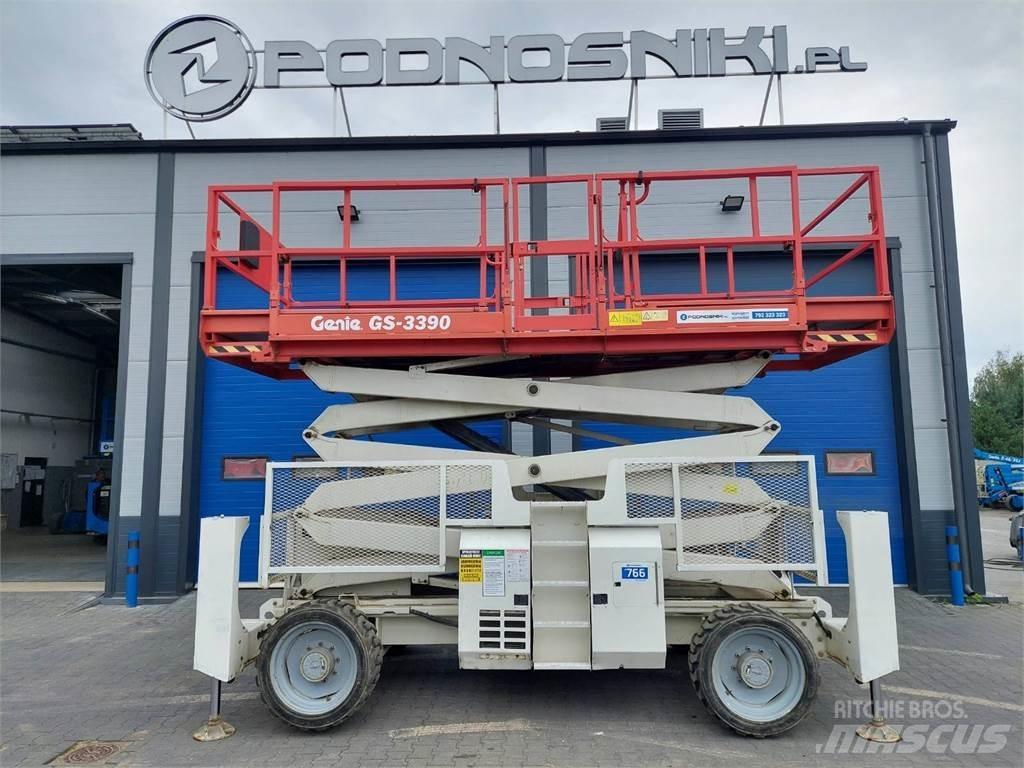 Genie GS-3390 Ανυψωτήρες ψαλιδωτής άρθρωσης