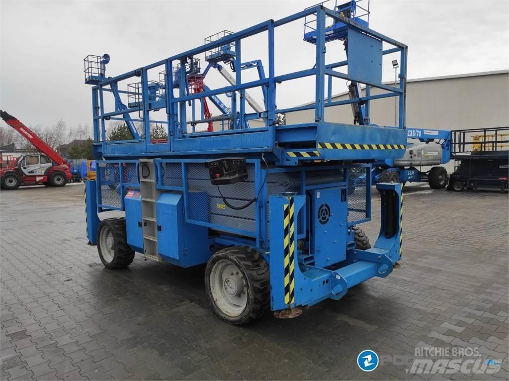Genie GS-4390 Ανυψωτήρες ψαλιδωτής άρθρωσης