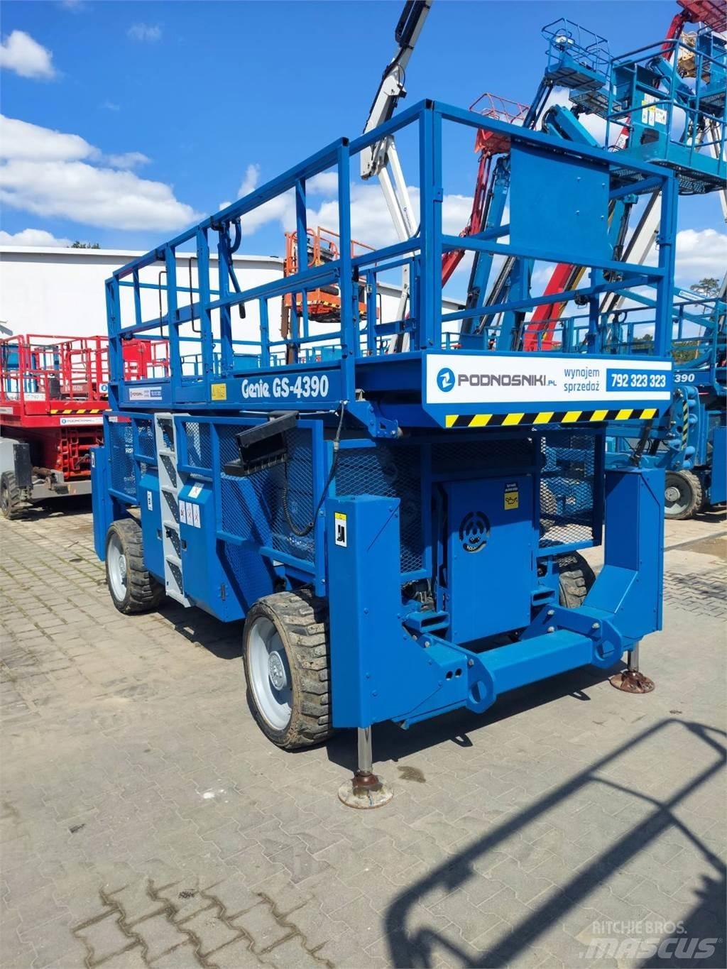 Genie GS-4390 RT Ανυψωτήρες ψαλιδωτής άρθρωσης