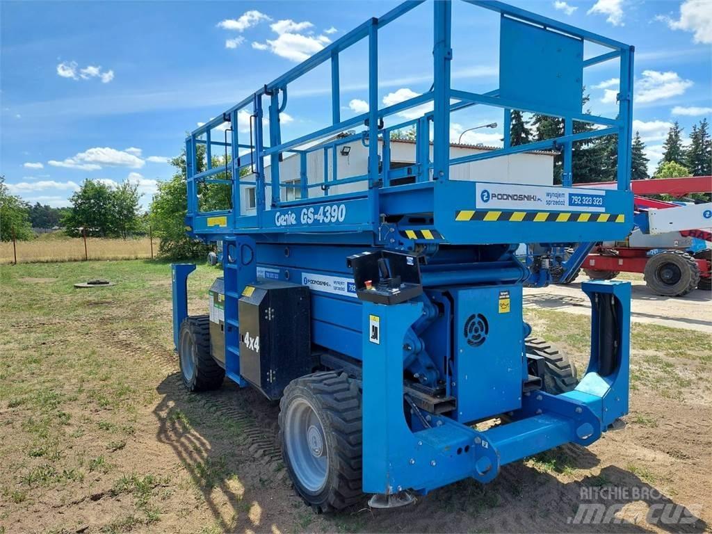Genie GS-4390 RT Ανυψωτήρες ψαλιδωτής άρθρωσης