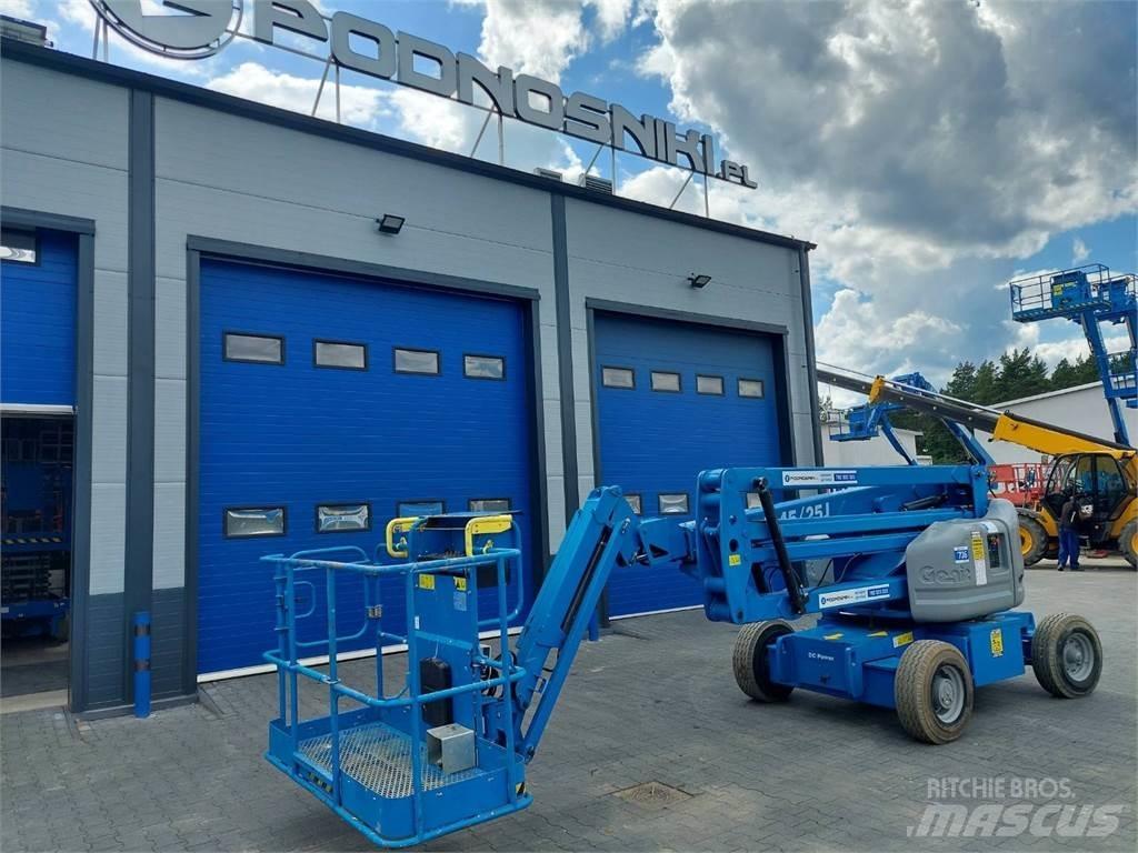 Genie Z-45/25J DC Ανυψωτήρες με αρθρωτό βραχίονα