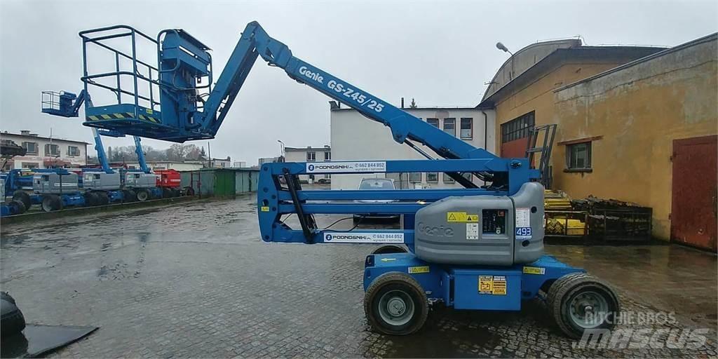 Genie Z45/25J Ανυψωτήρες με αρθρωτό βραχίονα