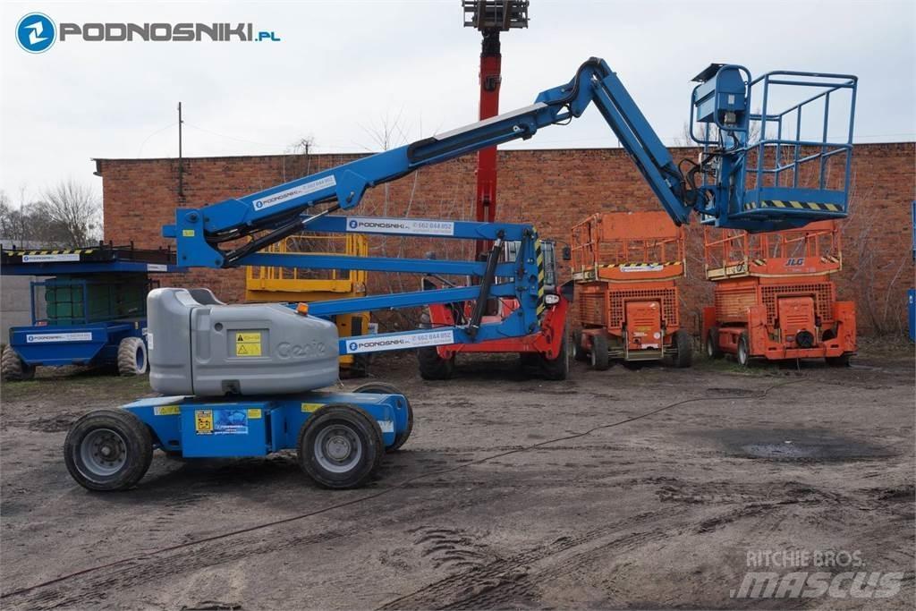 Genie Z45/25J DC Ανυψωτήρες με αρθρωτό βραχίονα