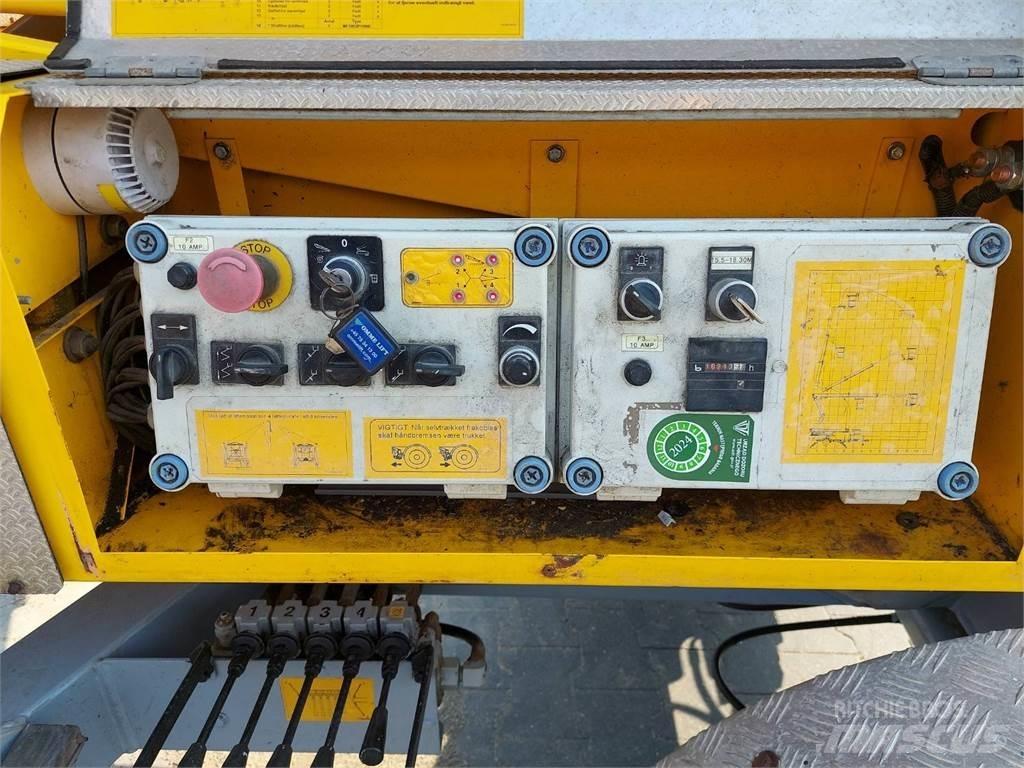 Omme 1830 EBZX Εναέριες πλατφόρμες τοποθετημένες σε ρυμούλκα