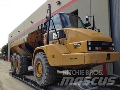 CAT 725 Σπαστό Dump Truck ADT