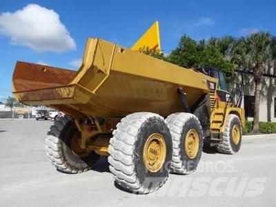 CAT 725 Σπαστό Dump Truck ADT