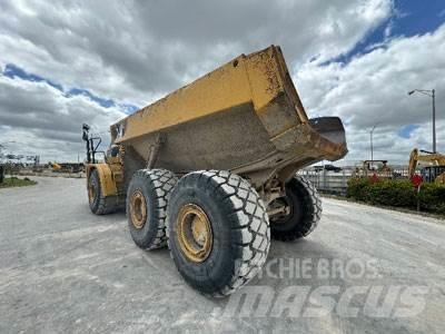 CAT 740 Σπαστό Dump Truck ADT